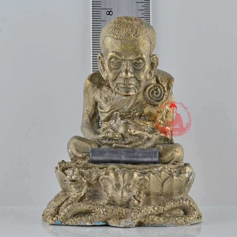 LP Thuat Statue 2559 Ajahn Klang Saeng & Others 18 Monks Chanted