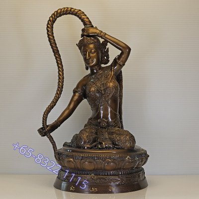 龙婆宏加持,佛历2555,MaeTorRaNee金身高28cm,Wat Su San Tung Mon