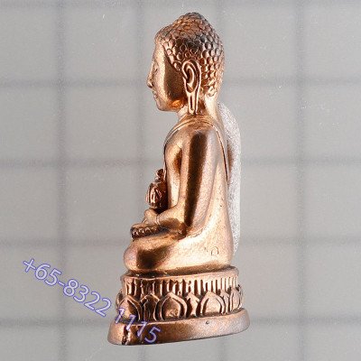 S/n:175 LP Glun & Ajahn KhunPan 2545 Phra Kring Nawa Gold 3.8cm