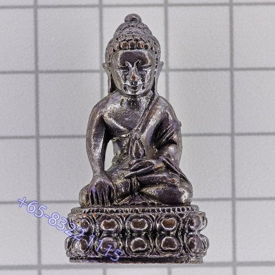 Famous Monks Blessed for LP Hong 100 days 2557 Phra Kring Brass 3.9cm