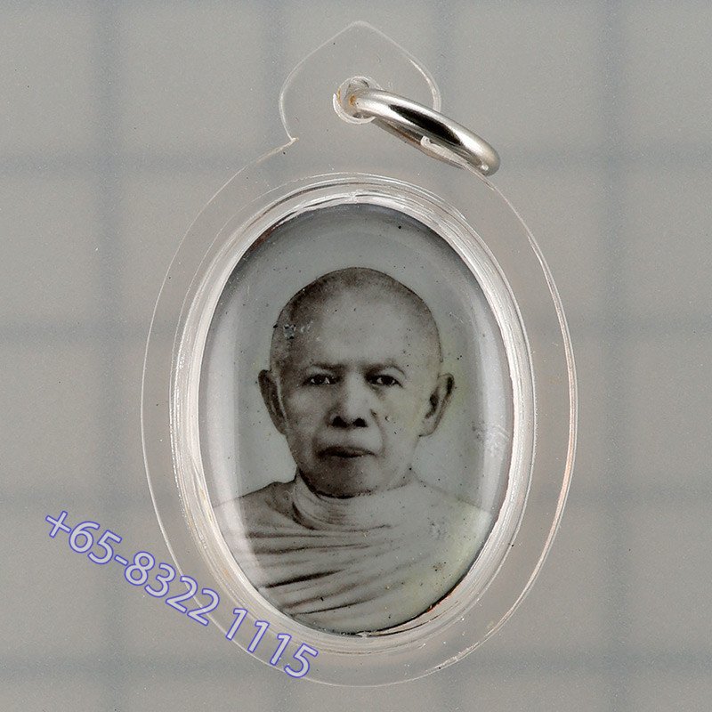 Sata Small Pim Locket LP Tim & KhunPaen 2555 LP Sakorn & LP Sin Blessed