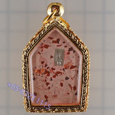 做199尊编号：68，坤平将军，拍干亚圣粉，佛历2558大法会，粉红色，泰国钞票