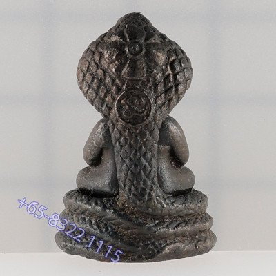 Gold Code S/n:28 Ajahn KhunPan 2546 Phra Pidta LekNamPee 2.8cm G-Pra Cert