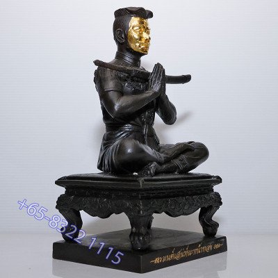 S/n: Made 199 Ajahn Subin 2567 Gold Face Phra KhunPean Statue 25cm