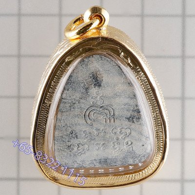 1st Batch LP Pae 2513 Phra Pidta, G-pra Cert, Italy Gold Casing