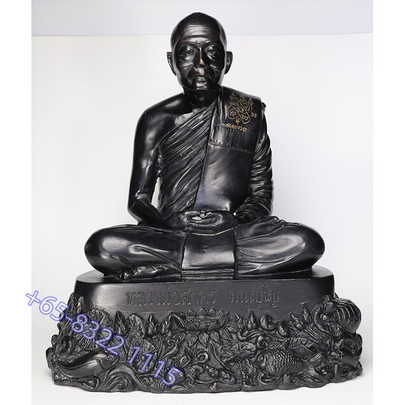 S/n:411 LP Sakorn 2552 Wat Nong Krap Statue 37cm